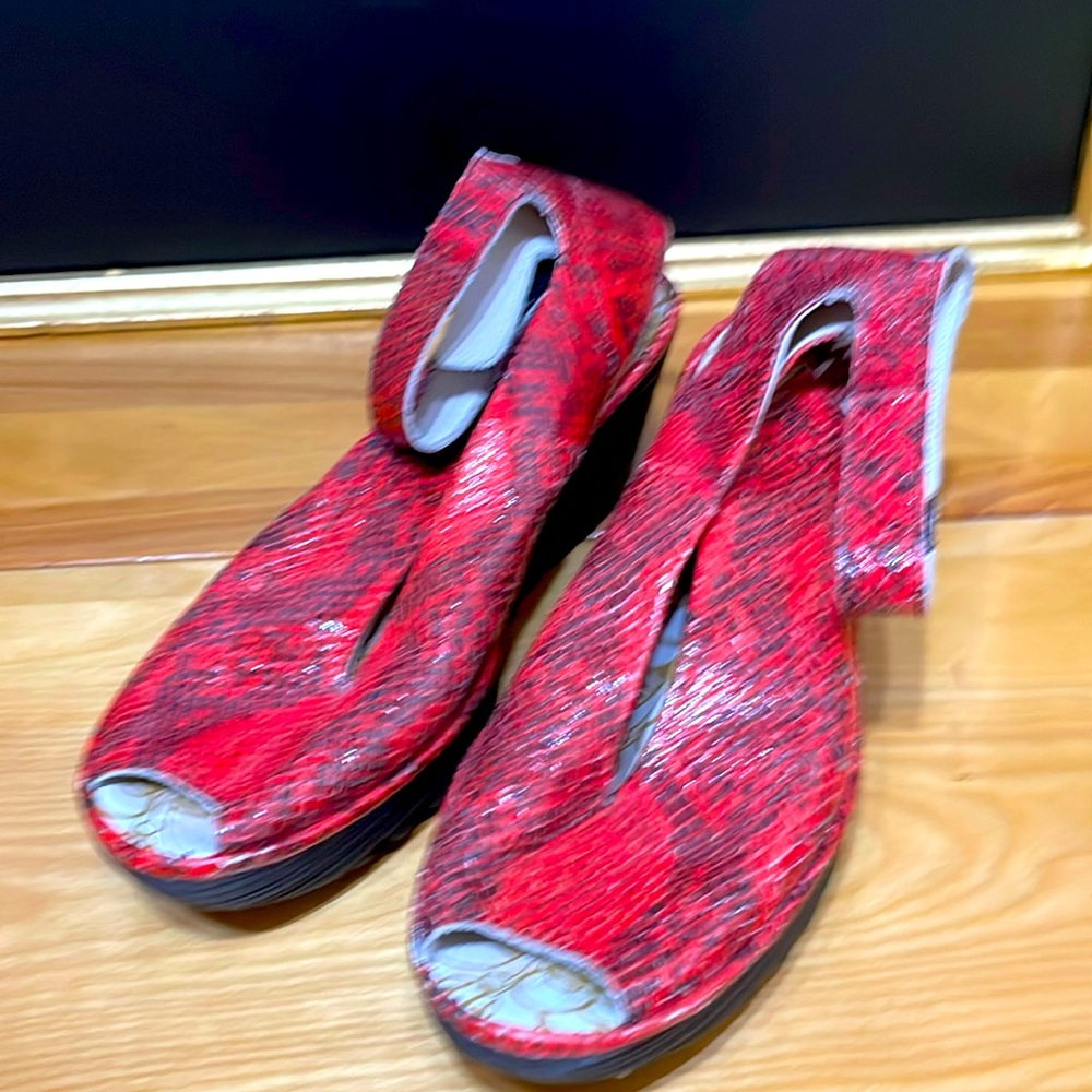 Fly London red and black snake like leather